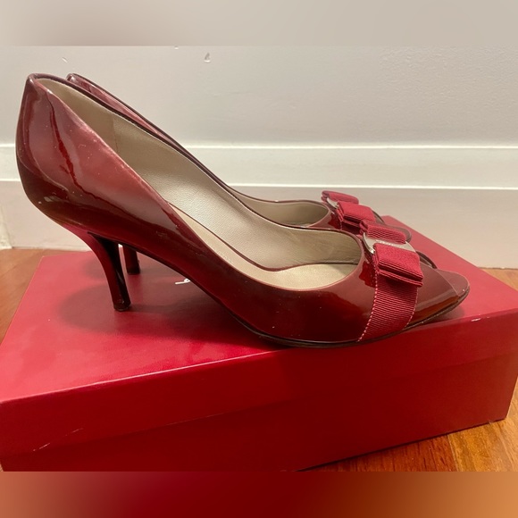 Salvatore Ferragamo Vera Bow Robes I Pumps - Size 9 - Picture 5 of 10